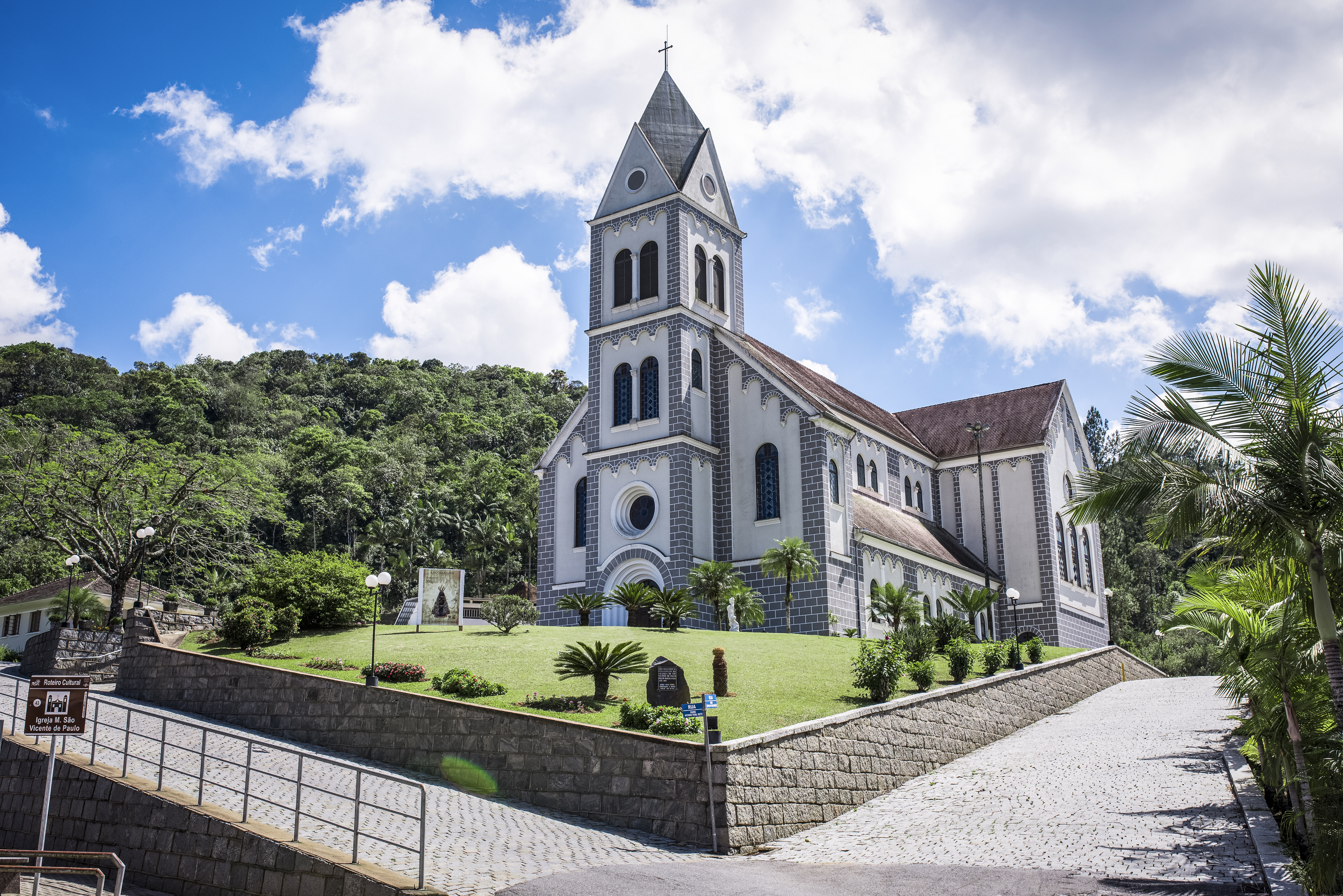 Igreja Matriz São Vicente de Paulo